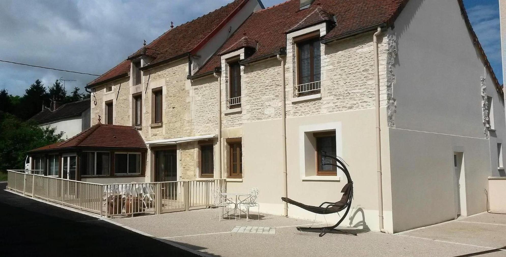 Le Domaine Des Gemmes Bed & Breakfast Tissey Exterior photo